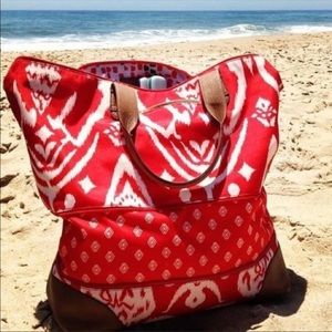 Stella & dot red red ikat getaway bag